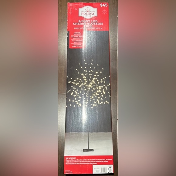 🌸NEW CHERRY BLOSSOM TREE INDOOR OUTDOOR 5 FOOT LED WITH BOX. CAN USE TO DECOR. - Picture 4 of 16
